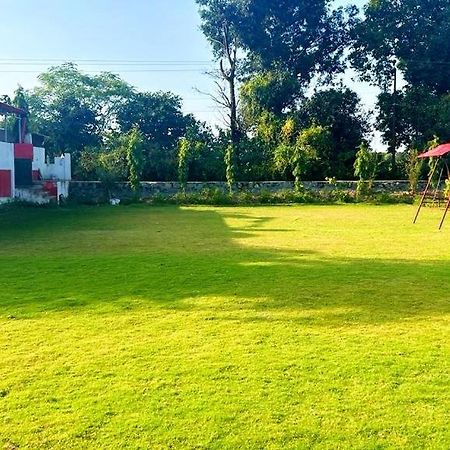 Nandini Homestay Dehradun Eksteriør billede