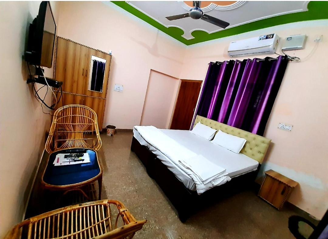 Nandini Homestay Dehradun Eksteriør billede