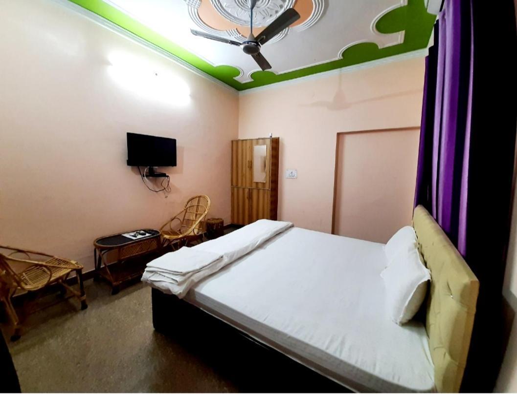 Nandini Homestay Dehradun Eksteriør billede