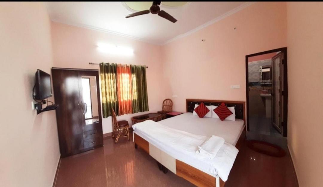 Nandini Homestay Dehradun Eksteriør billede