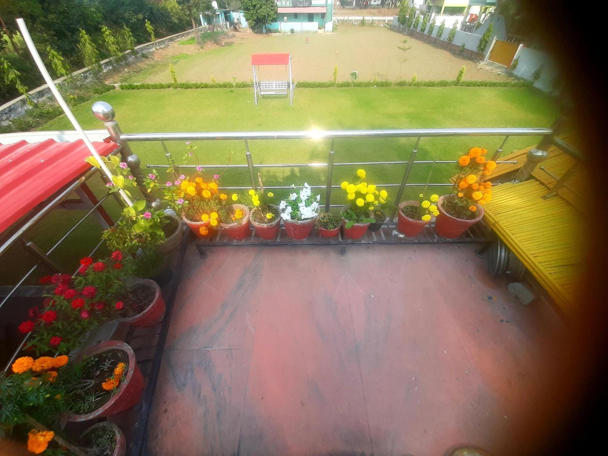 Nandini Homestay Dehradun Eksteriør billede